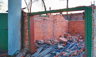 Демонтаж гаражей в Нижнекамске, цена от 1781 руб. – услуги под ключ от 2Землекопа-Нжм