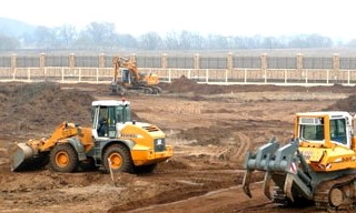 Планировка участка бульдозером в Нижнекамске от 943 руб. Цены за м2 - 2Землекопа-Нжм